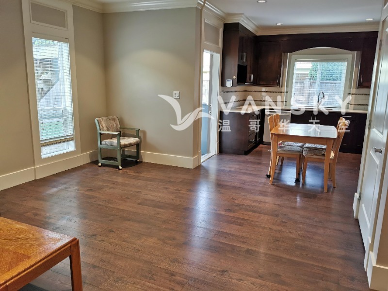 260703174116_1F dinning room.jpg